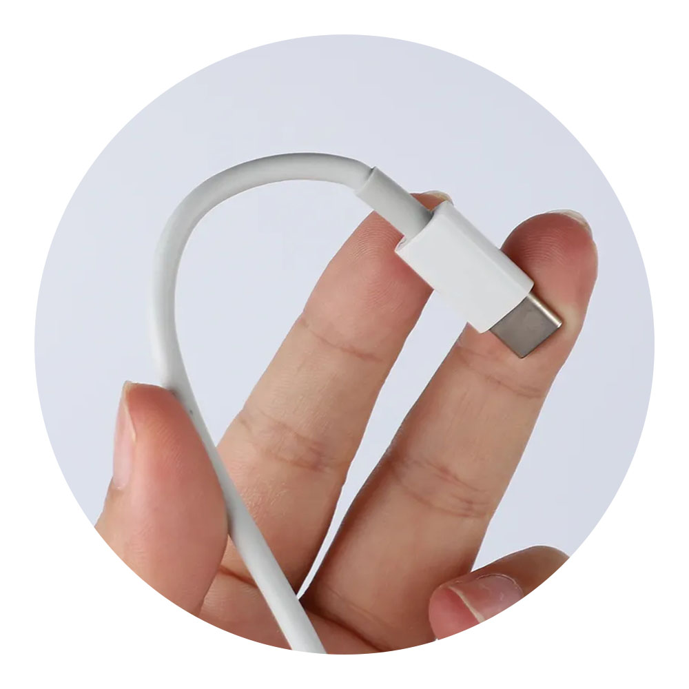 Foto 2 de Cabo 2 pontas tipo c flexível 45w 1 metro branco letron