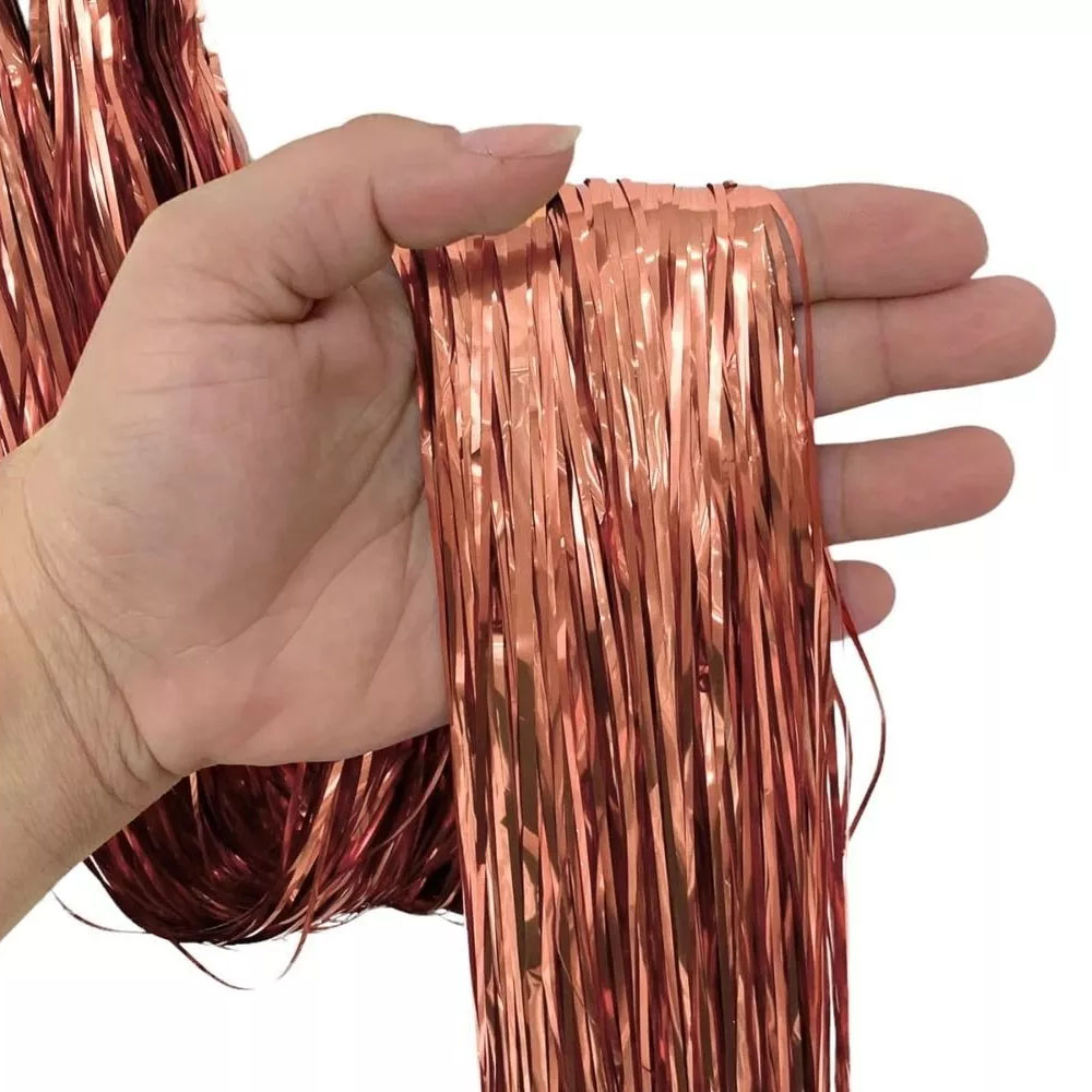 Foto 2 de Chicote metalizado laranja com franjas festa carnaval