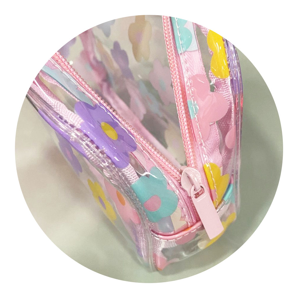 Foto 2 de Necessaire transparente love daisy flores pastel molin