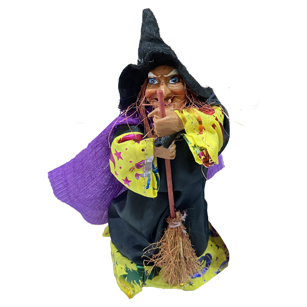 Foto 2 de Bruxa com vassoura na base 18cm 1und sortida halloween